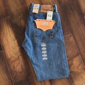 Levi's 501 Men's Classic Blue Straight Jeans NWT